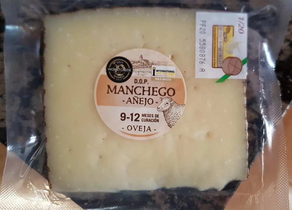Queso D.O.P. manchego añejo oveja
