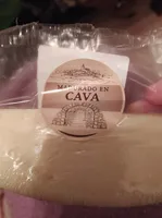 Queso de vaca, oveja y cabra madurado en cava