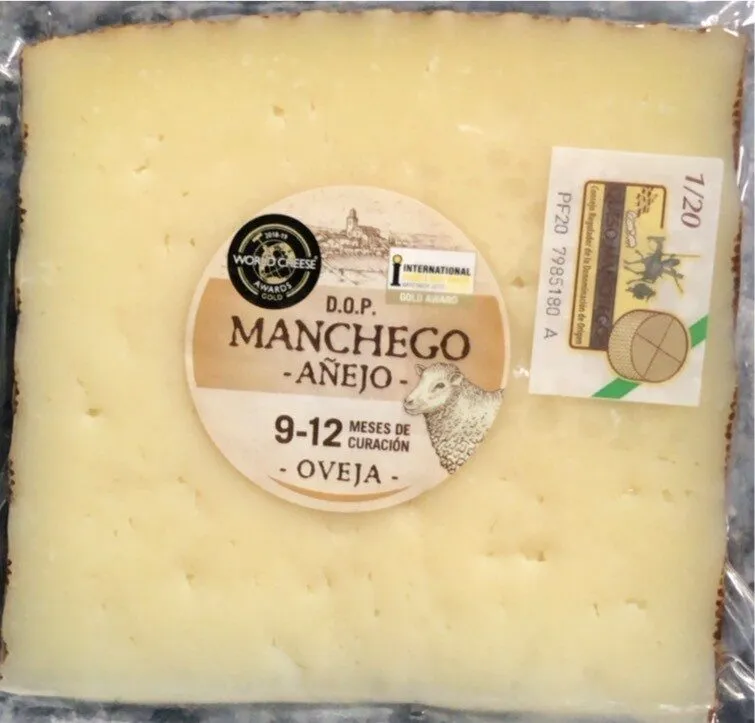 DOP Queso Manchego de oveja añejo 9-12 meses