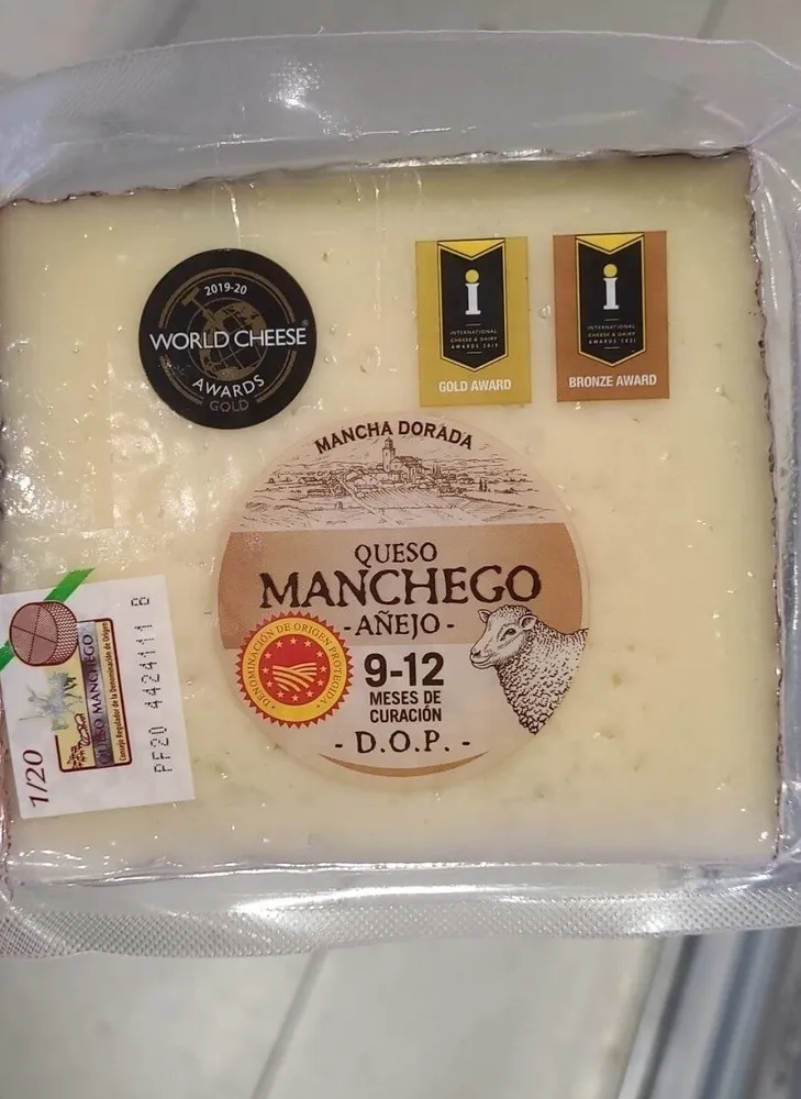 Queso Mamchego Añejo