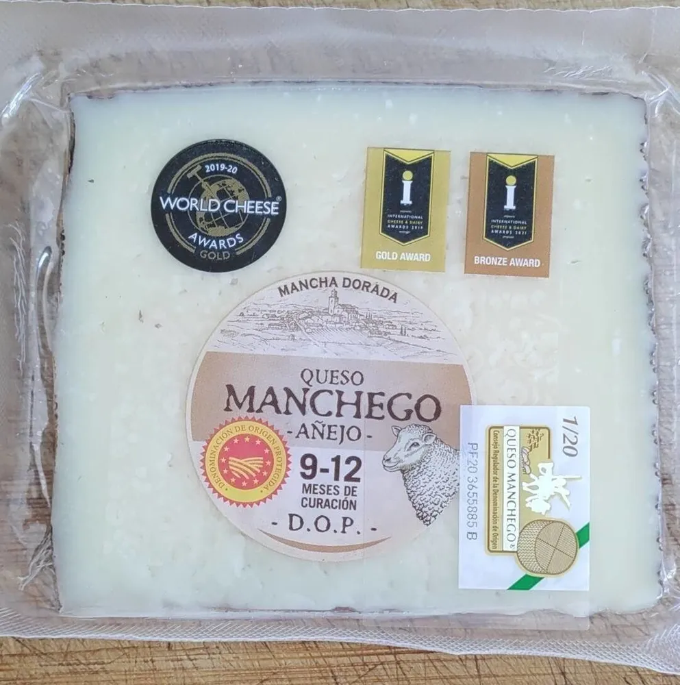 Queso manchego añejo