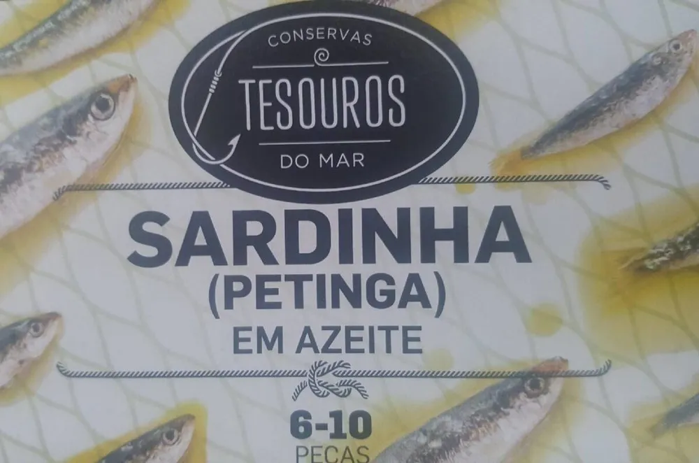Sardines en boîte