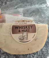 Queso con nueces y whisky