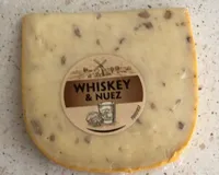 Queso Whiskey & Nuez