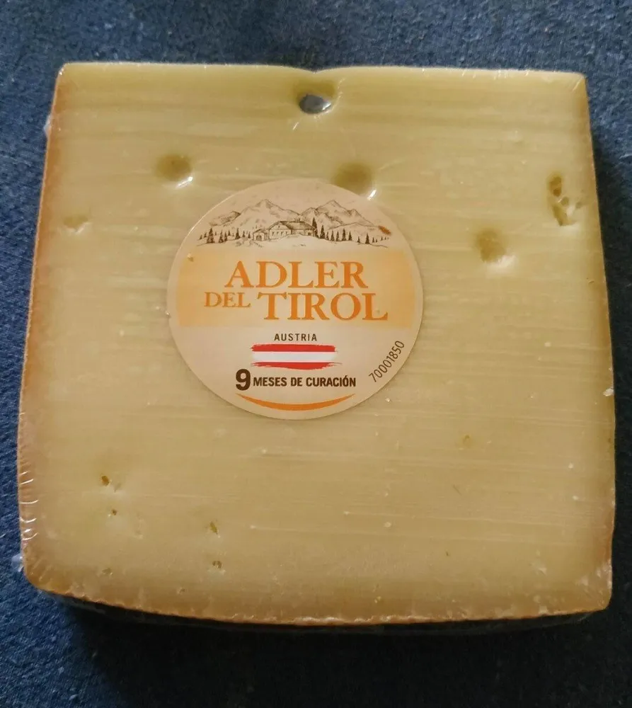 Queso Adler del Tirol