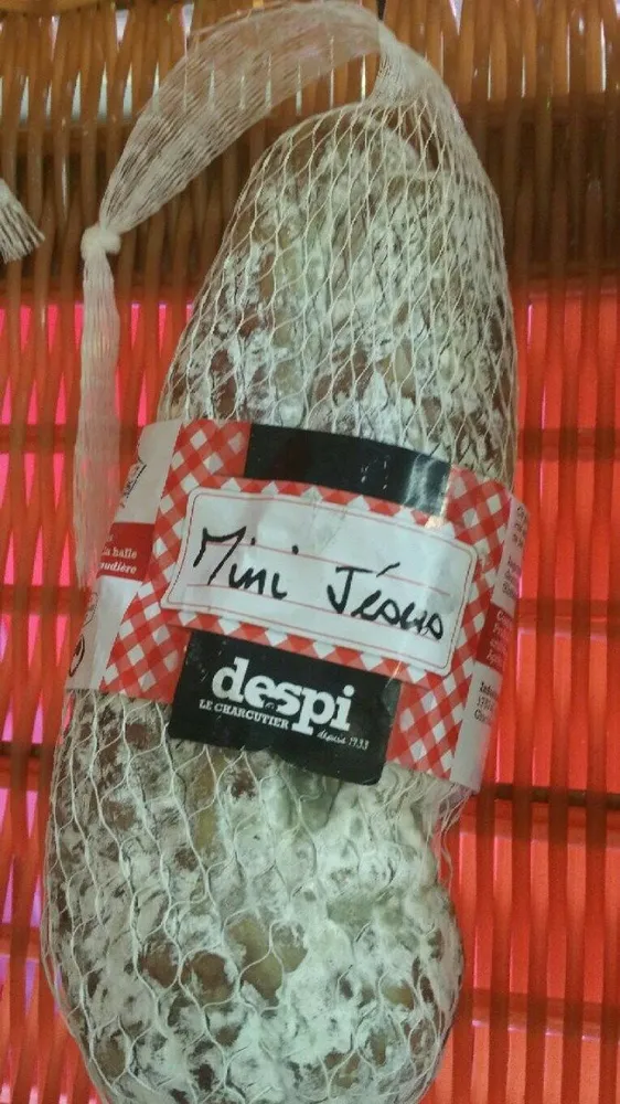 mini jesus saucisson