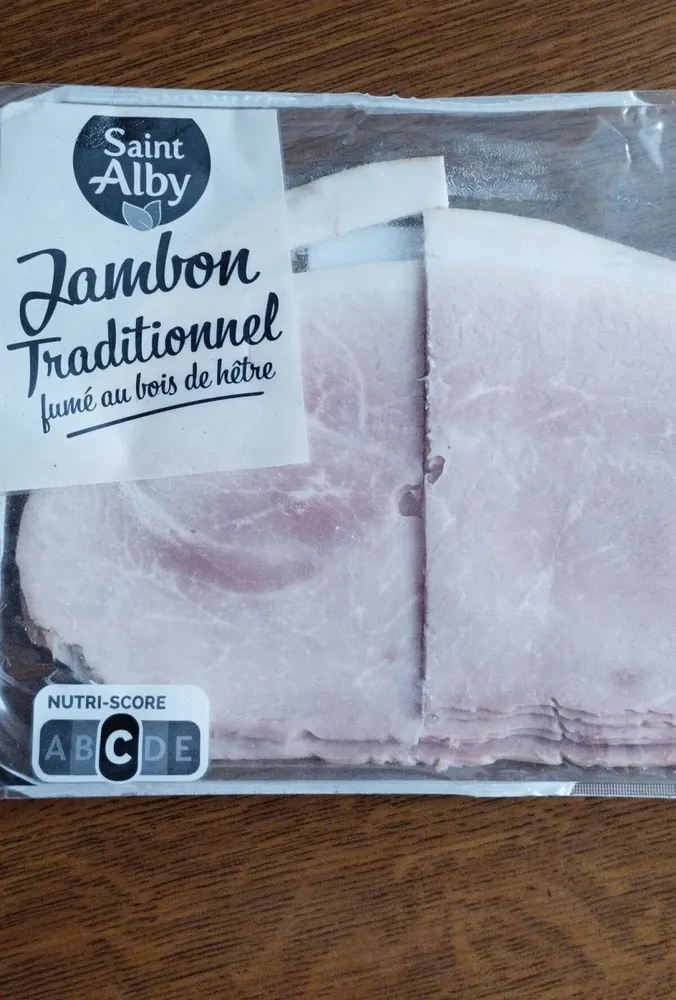 Jambon traditionnel fumé au feu de bois de hêtre