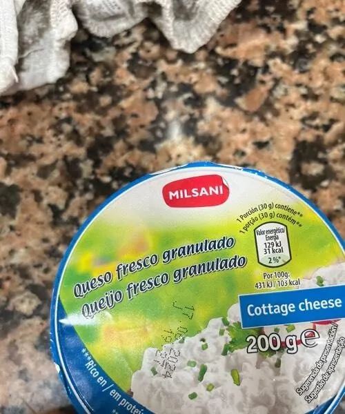 Queso cottage