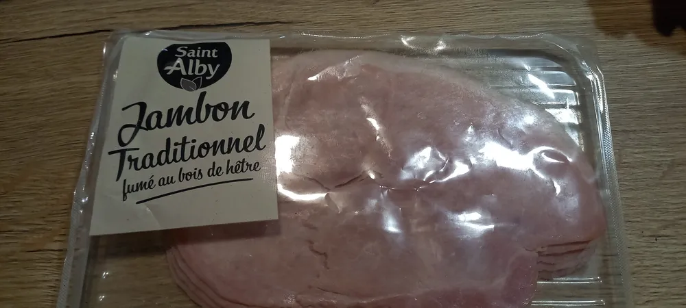 jambon traditionnel fumé au bois de hêtre