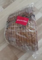 Zwiebelbrot geschnitten