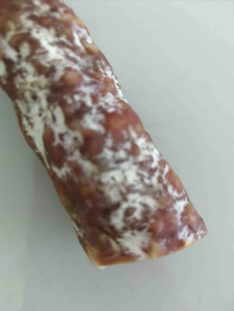 Saucisse aux noix