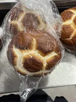 Laugenfußball