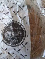 Bäckerzeile mit Dekor