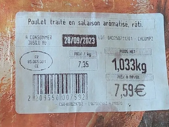 Poulet rôti  du magasin  L,il a déguster  chaud ou froid