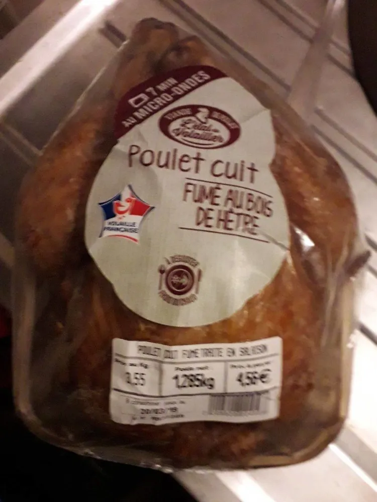Poulet cuit fumé au bois de hêtre
