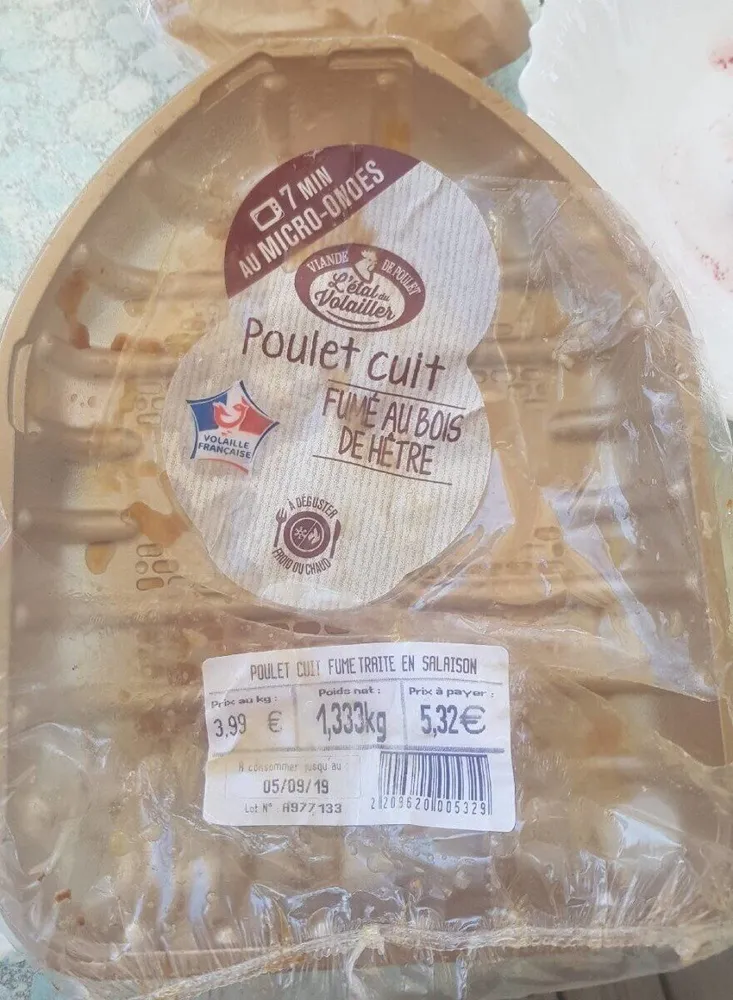 Poulet cuit fumé au bois de hêtre