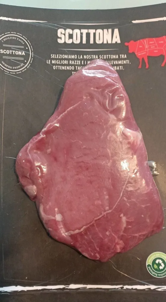 Tagliata di bovino adulto