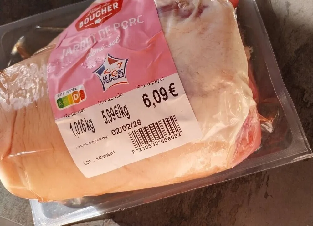 Jarret de porc  demi sel