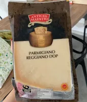 Formaggio parmigiano reggiano DOP