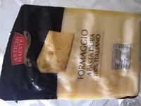 Formaggio a pasta dura
