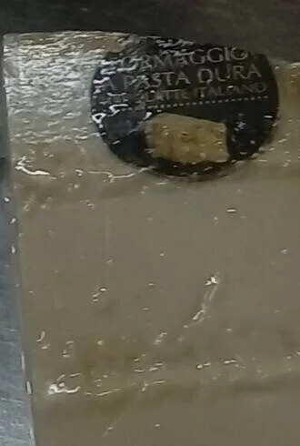 Formaggio di pasta dura