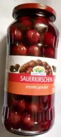 Sauerkirschen entsteint, gezuckert