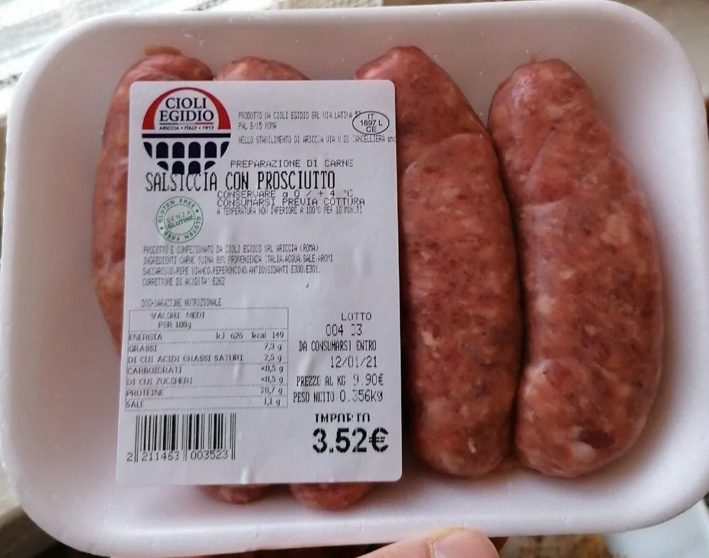 Salsiccia con prosciutto