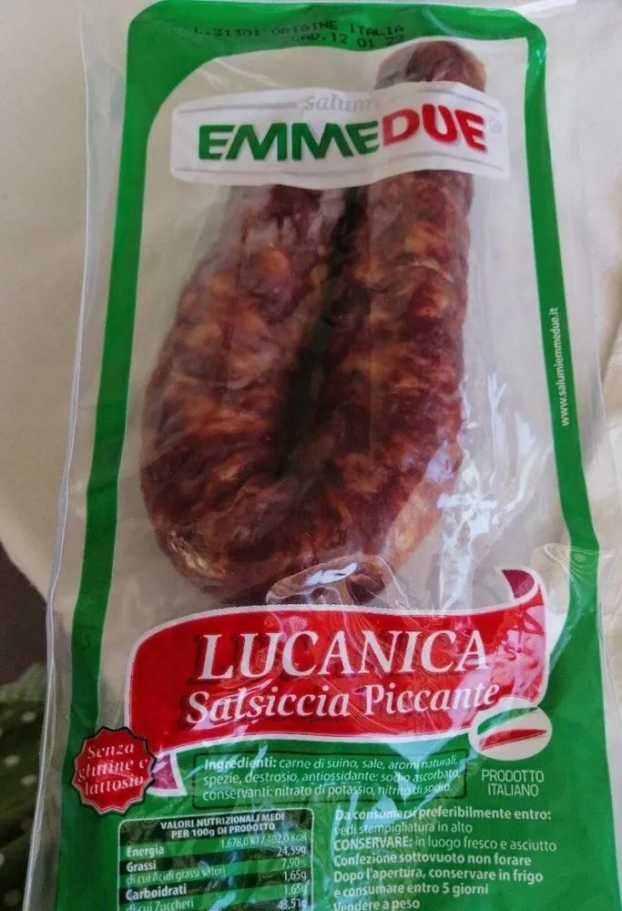 Lucanica salsiccia piccante