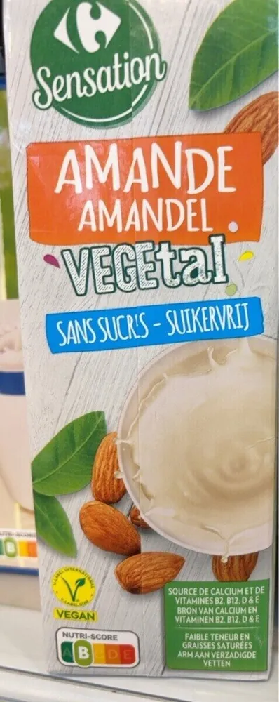 Lait d'amande dans sucre