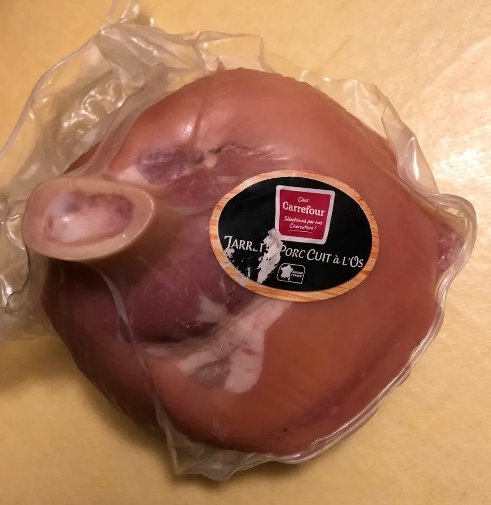 Jarret de porc cuit à l'os