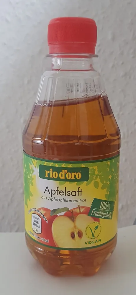 Apfelsaft aus Apfelsaftkonzentrat