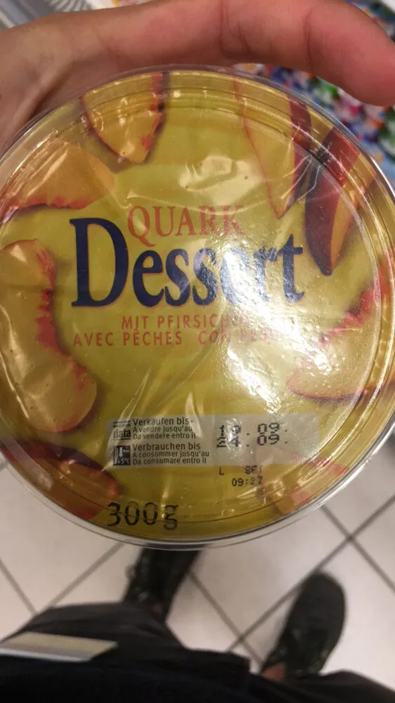 Quark Dessert Avec Pêches