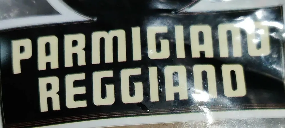 Parmigiano reggiano dop