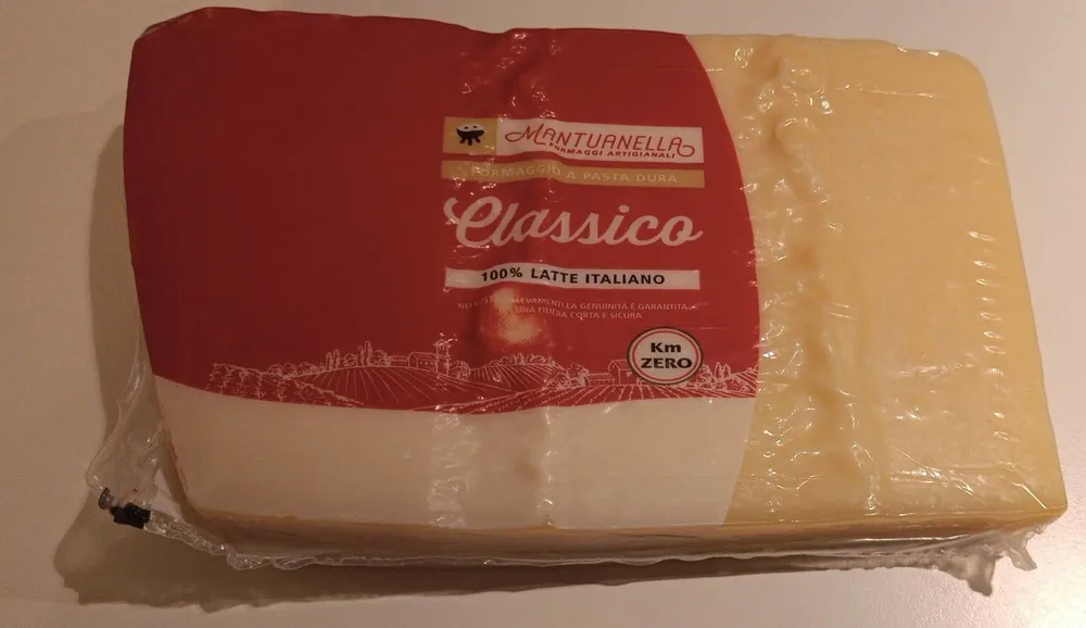 Formaggio a pasta dura