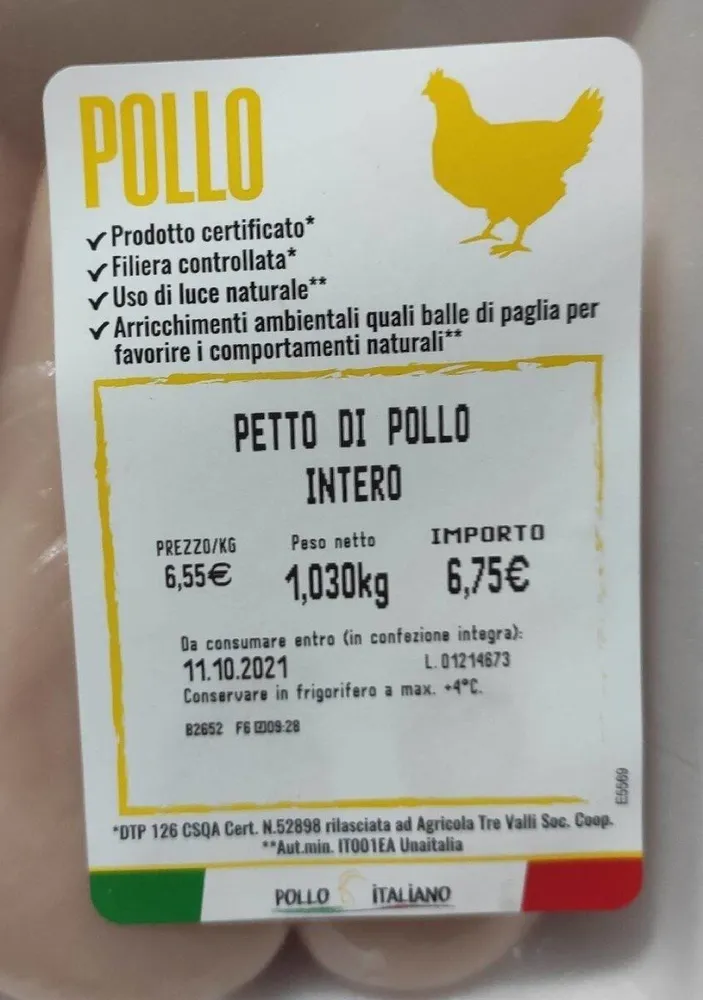 Petto di pollo intero