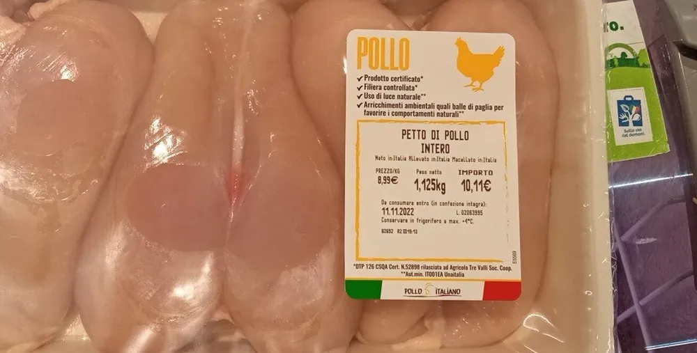 Petto di pollo intero