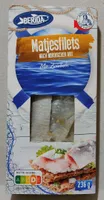 Matjesfilets nach nordischer Art mit Zwiebeln