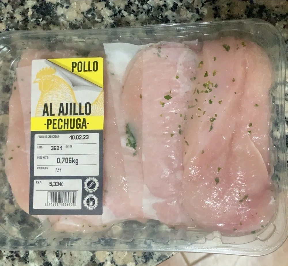 Pechuga Pollo al ajillo