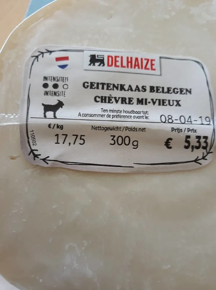 Chèvre mi-vieux en bloc
