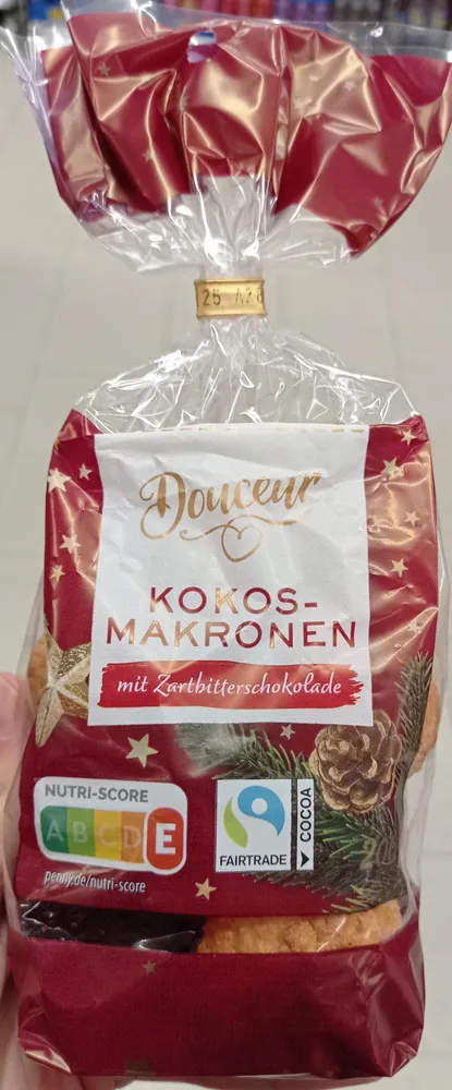 Kokos Makronen mit Zartbitterschokolade