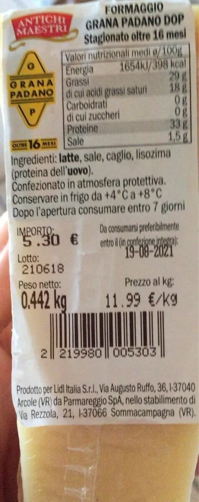Formaggio grana padano dop stagionato 16 mesi