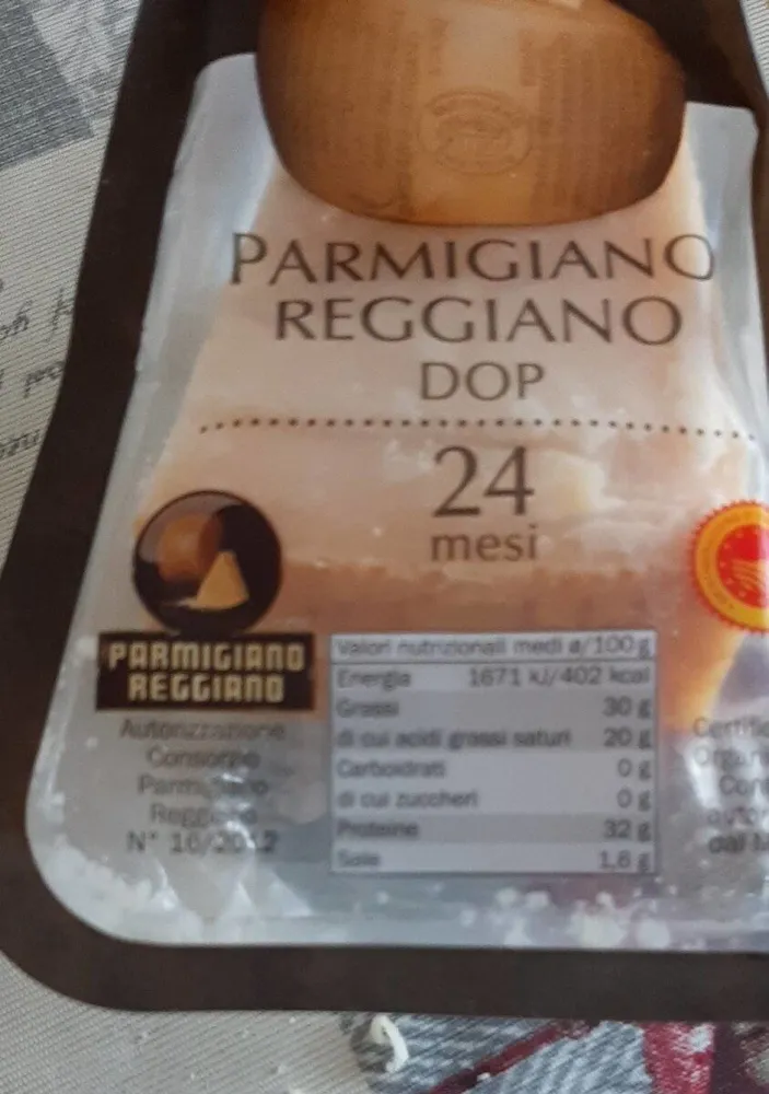 Parmigiano reggiano dop 24 mesi