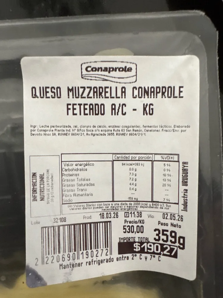 Queso Muzzarella Conaprole Feteado