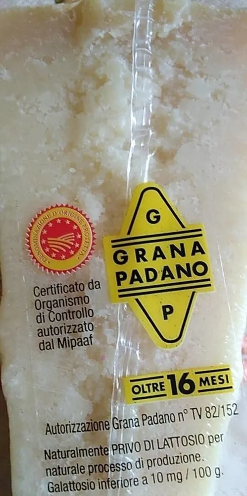 Formaggio Grana Padano DOP