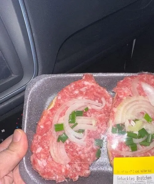 Gehacktes Brötchen