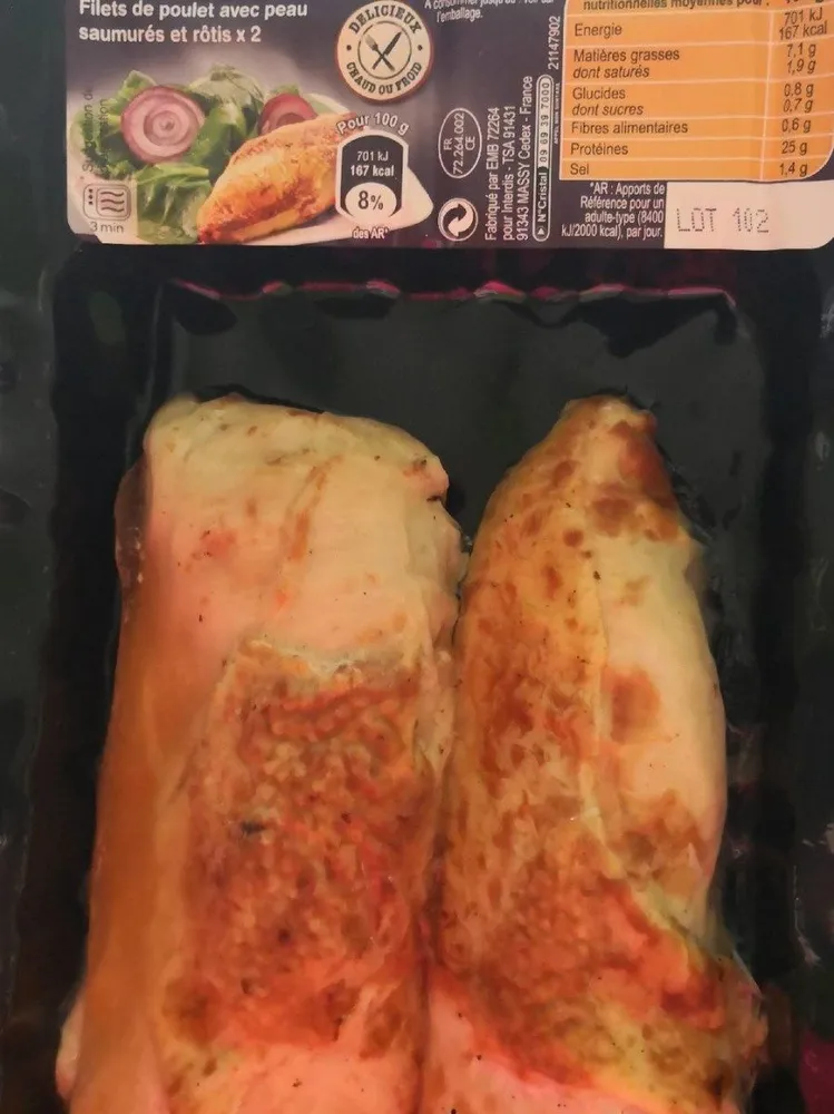 Filets de poulet avec peau saumurés et rôtis