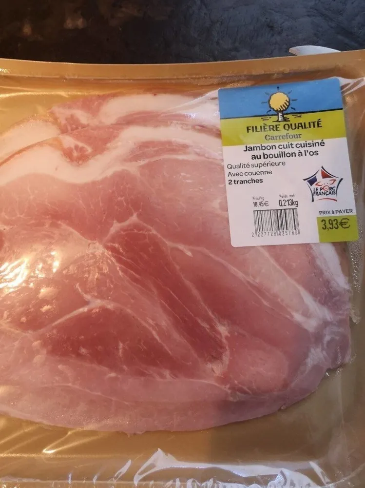 Jambon cuit cuisiné au bouillon à l'os