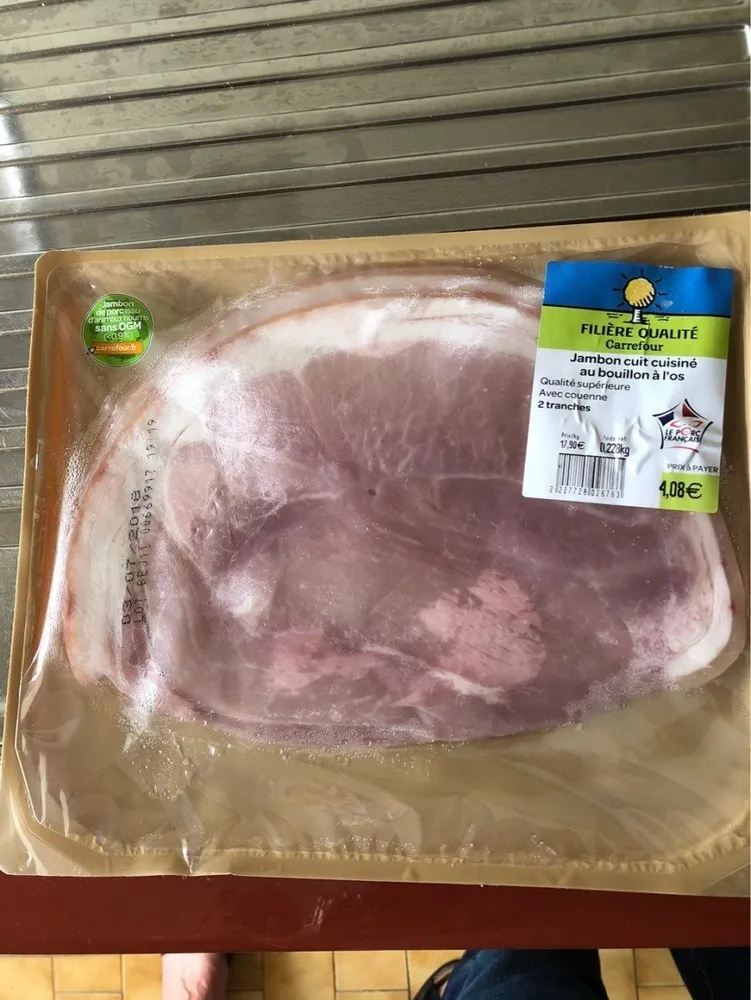 Jambon cuit cuisine au bouillon a l'os