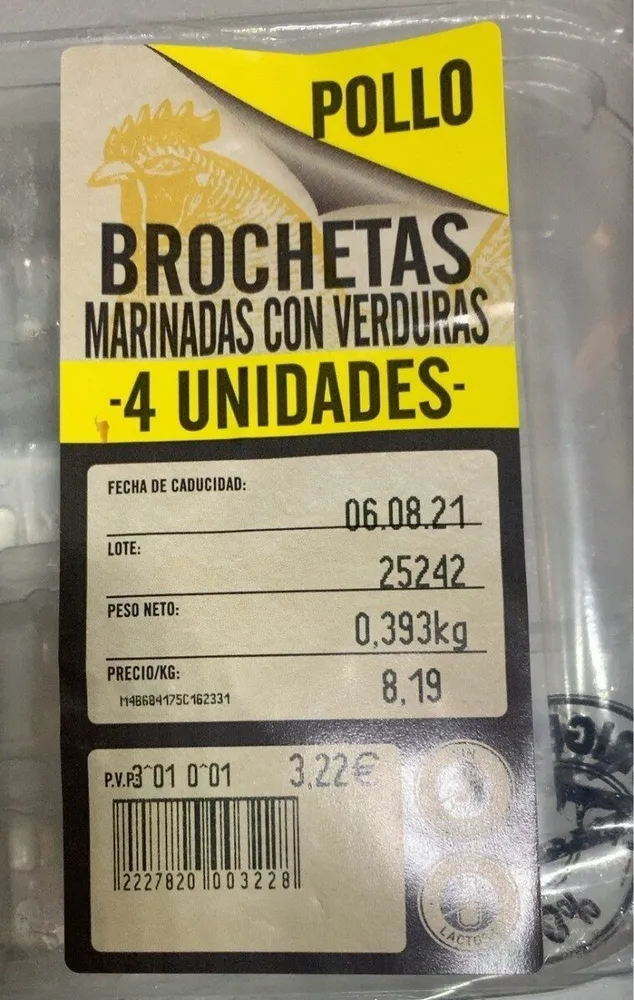 Brochetas marinadas con verduras