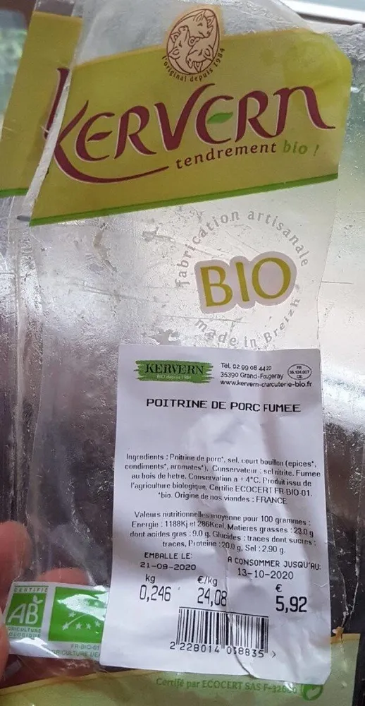 Poitrine de porc fumée